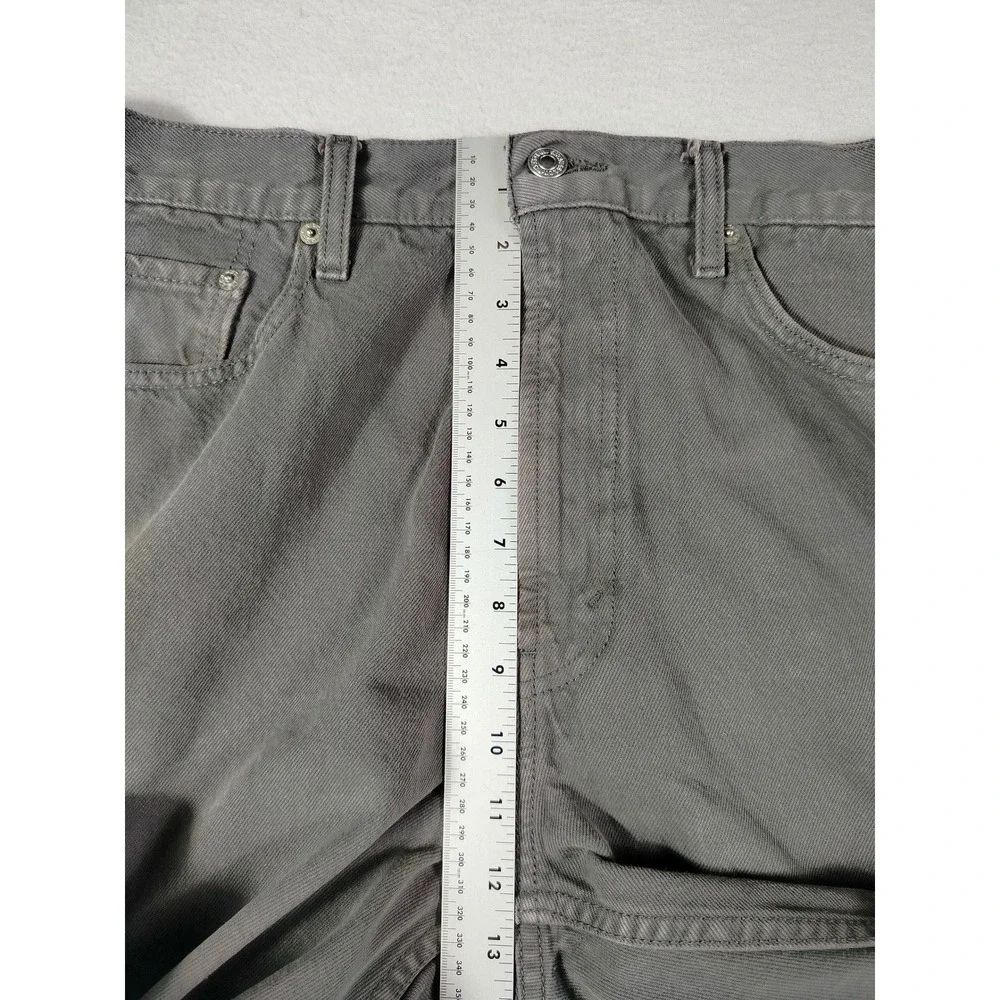 Levis casual everyday levi